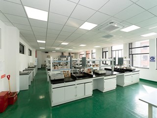 崇真楼B2-404竞赛实训室1